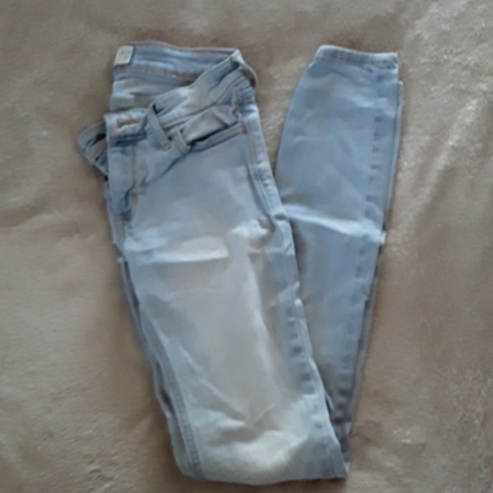Hollister light denium pants 0s 24W 29L